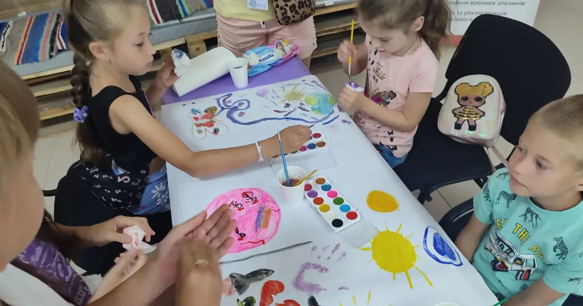 Фото: Донецька селищна територіальна громада Дружня підтримка і спілкування важливі — з дітьми Донецької громади провели тренінг на порталі Gromada Group