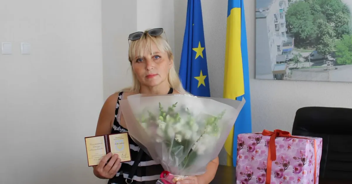 Фото: Балаклійська МВА Мешканці Балаклійської громади Оксані Чільнікіній присвоєно почесне звання «Мати-героїня» на порталі Gromada Group