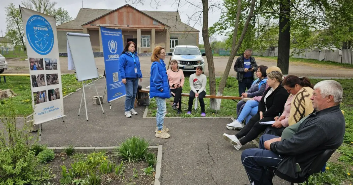 Фото: Проліска — Харків (facebook) До Яковенкового Балаклійської громади завітали психологи Гуманітарної місії "Проліска" на порталі Gromada Group